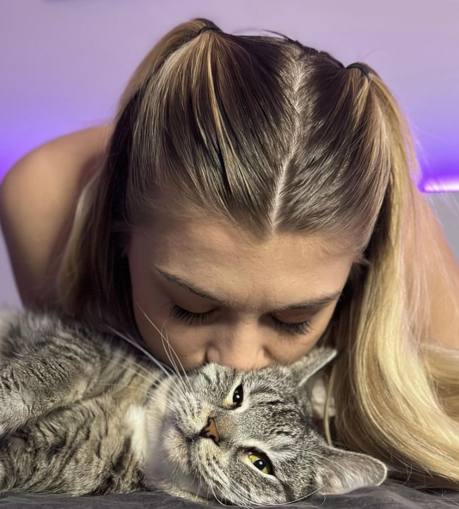 kafu onlyfans with cat