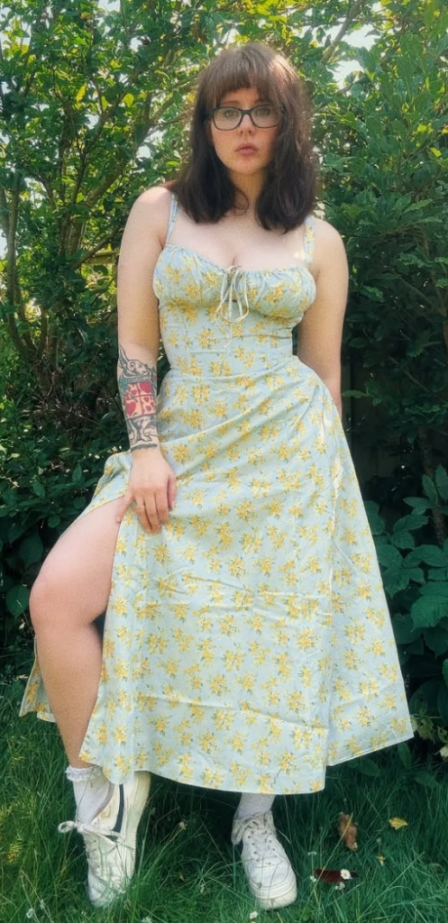 Alice Winterhold Onlyfans in garden